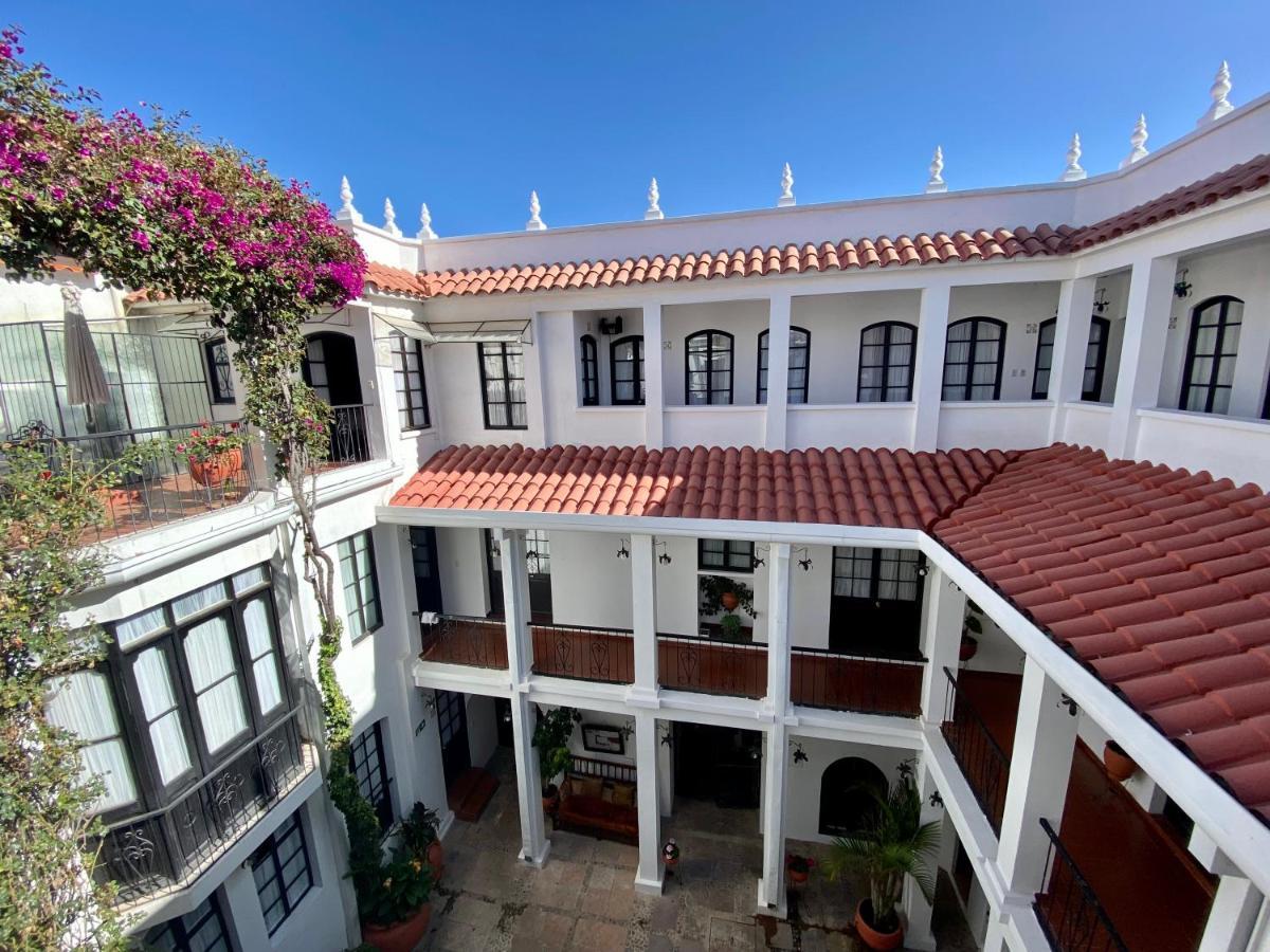 El Hotel De Su Merced Sucre Exterior photo