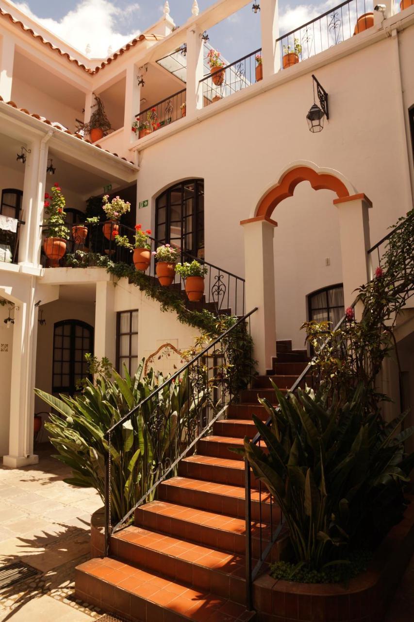 El Hotel De Su Merced Sucre Exterior photo